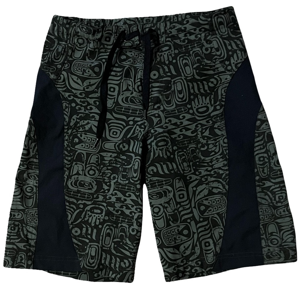 REI Men's Black and Gray Patterned Board Shorts